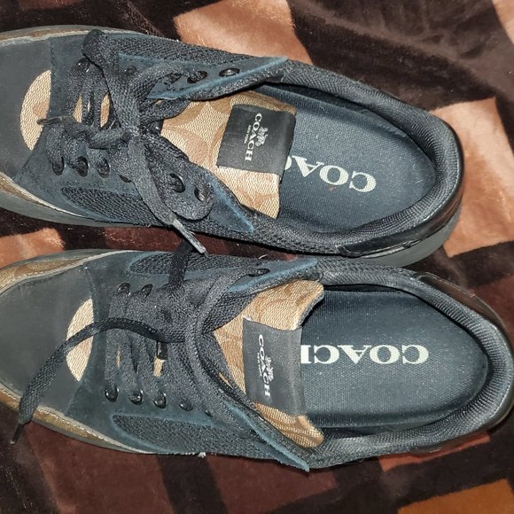 shoes   coach   normal use - Picture 3 of 4